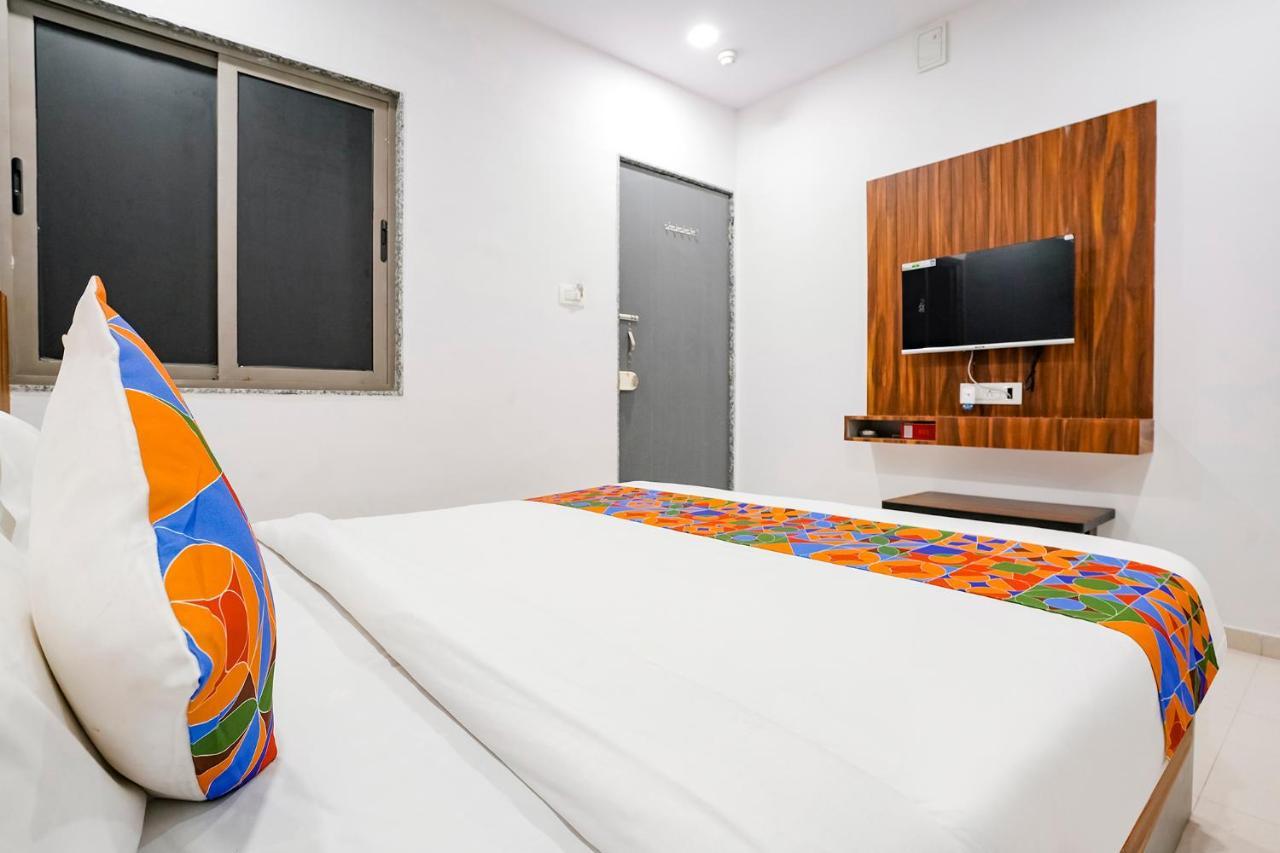 Fabhotel Magnus Surat Luaran gambar